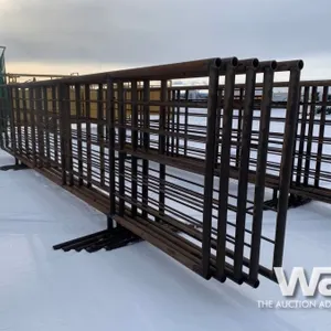 (5) FREESTANDING 6 X 24 FT. LIVESTOCK PANELS