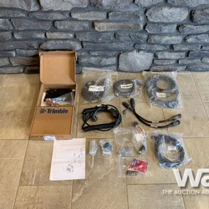 (2) TRIMBLE SNM940 ISOLATION MOUNT KIT