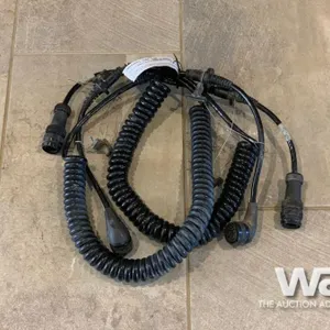 (2) 311-4862 CABLE-COILED