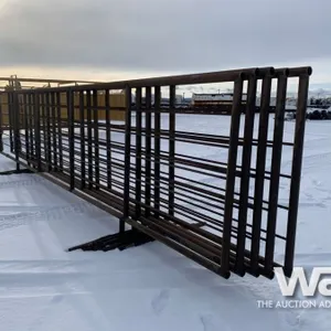 (5) FREESTANDING 6 X 24 FT. LIVESTOCK PANELS