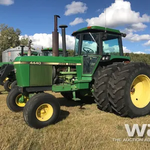 JOHN DEERE 4440 TRACTOR