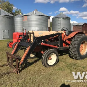 CASE 730 TRACTOR