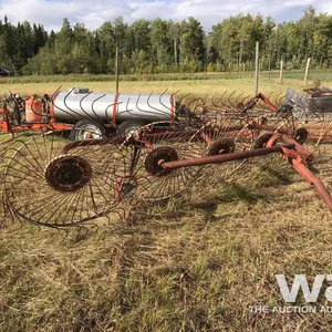 5 WHEEL HAY RAKE