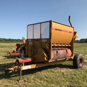 HAYBUSTER 2650 BALE PROCESSOR