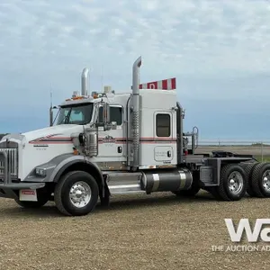 2014 KENWORTH T800 T/A SLEEPER WINCH TRACTOR