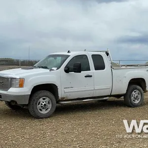2011 GMC 2500HD SLE E-CAB PICKUP