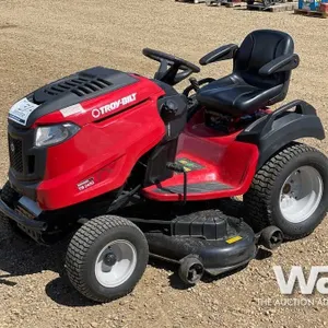 2015 TROY BILT 2450 50" RIDE ON MOWER