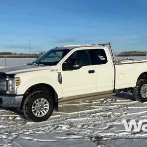 2018 Ford F350 XLT Extended Cab Pickup