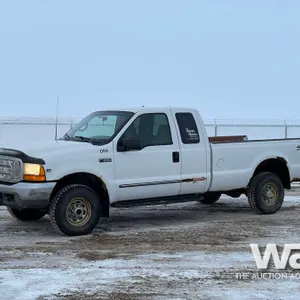 2000 Ford F350 XLT Extended Cab Pickup