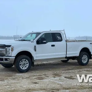 2019 Ford F350 XLT Extended Cab Pickup