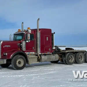 2007 Kenworth T800B Tri Drive Sleeper Truck