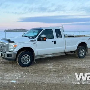 2015 Ford F350 XLT Extended Cab Pickup