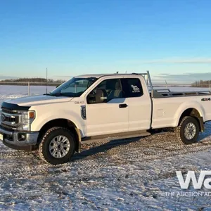 2022 Ford F350 XLT Extended Cab Pickup