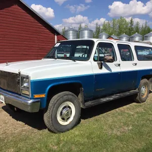 1991 GMC 2500 SUBURBAN 4WD