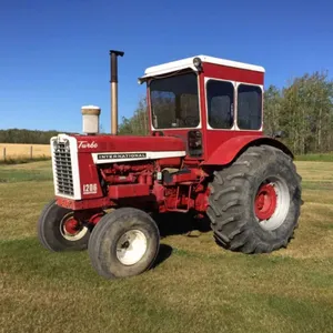 IHC 1206 TRACTOR