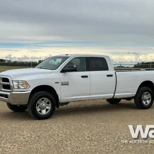 2015 DODGE RAM 3500 CREW CAB PICKUP