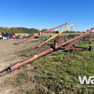 VERSATILE PTO GRAIN AUGER