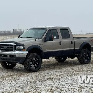 2004 FORD F350 LARIAT CREW CAB PICKUP