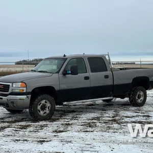 2006 GMC SIERRA 3500 SLT CREW CAB PICKUP