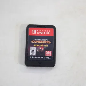 NINTENDO SWITCH MINECRAFT DUNGEONS GAME
