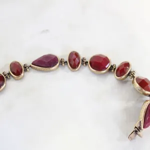 RED GEMSTONE GP BRACELET