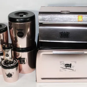 WEST BEND PINK KITCHEN LOT
