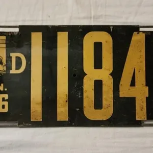 1916 Manitoba Dealer original paint license plate