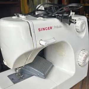 Singer, sewing machine model E 99