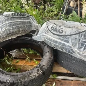 Set a four Michelin tires  P235/55R19
