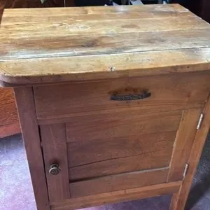 Antique pine wash stand