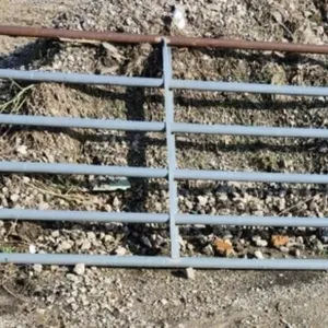 10' x 4' Metal Gate