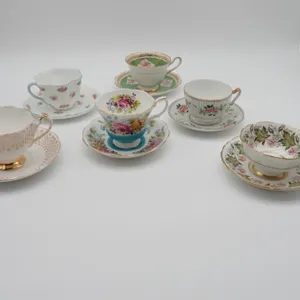 Cup & Saucers