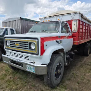1979 CHEVY C 70 CHYENNE GRAIN TRUCK