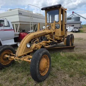 ALLIS CHALMERS ROAD GRADER