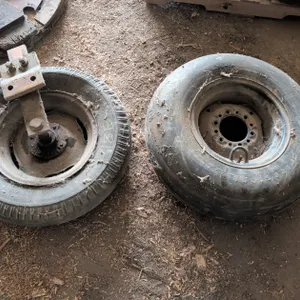 TIRE/SPINDLE