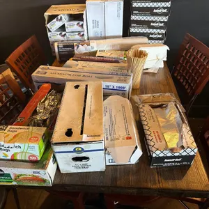 LOT OF KITCHEN SUPPLIES as photographed