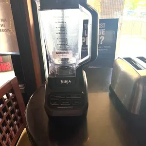 NINJA PROFESSIONAL 1000W BLENDER