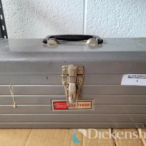 CRAFTSMAN METAL TOOL BOX, NO CONTENTS