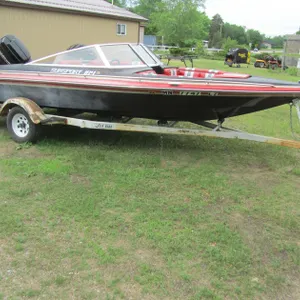 1987 Baja Sunsport 184 Boat w/Trailer