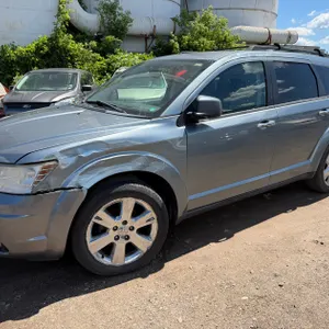 2009 Dodge Journey Multipurpose Vehicle (MPV)