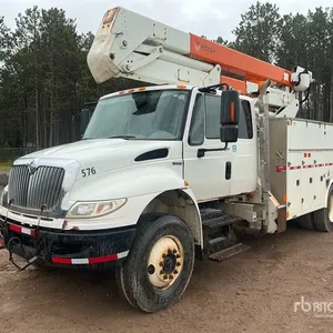 Posi-Plus 400-46-AT 46 ft on 2009 International 4400 4x2 Extended Cab Bucket Truck