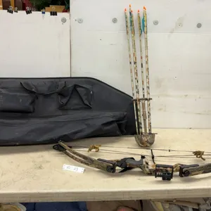 Hoyt VTEC Compound Bow with Camouflage Finish, Soft Case, Arrows Quiver, and More