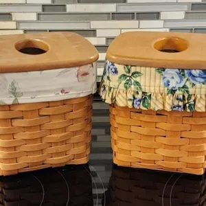 Pair of Longaberger Tissue Baskets w/ Wood Lids