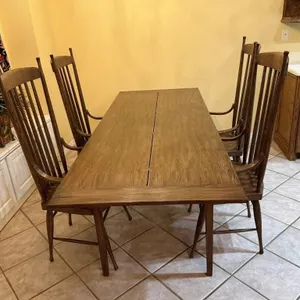 Oak Dining Table and 4 Chairs