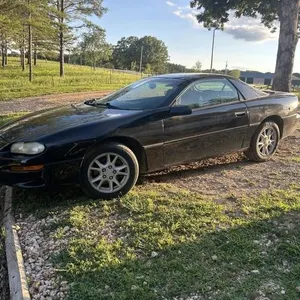 Chevrolet Camaro 2000 model 209,000 miles