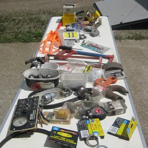 Tools & Hardware