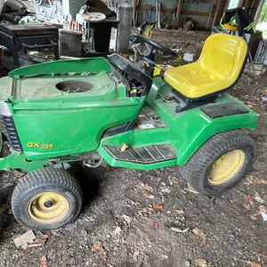 John Deere GX335 Lawnmower