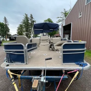 22ft Misty Harbor Pontoon