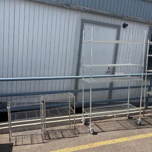 METRO STYLE WIRE RACK SELECTION LOT
