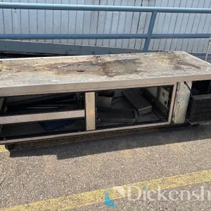 COMMERCIAL REFRIGERATED PREP TABLE